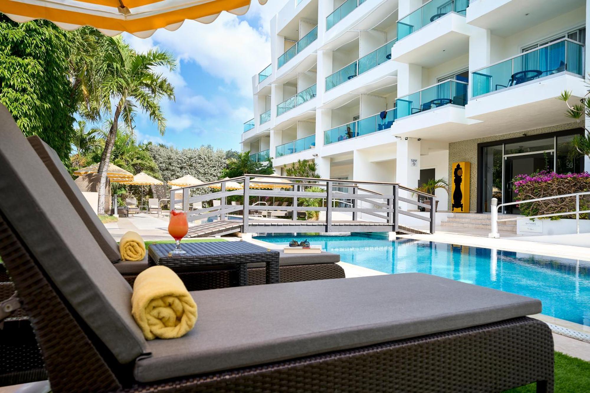 The Rockley By Ocean Hotels - Breakfast Included บริดจ์ทาวน์ ภายนอก รูปภาพ