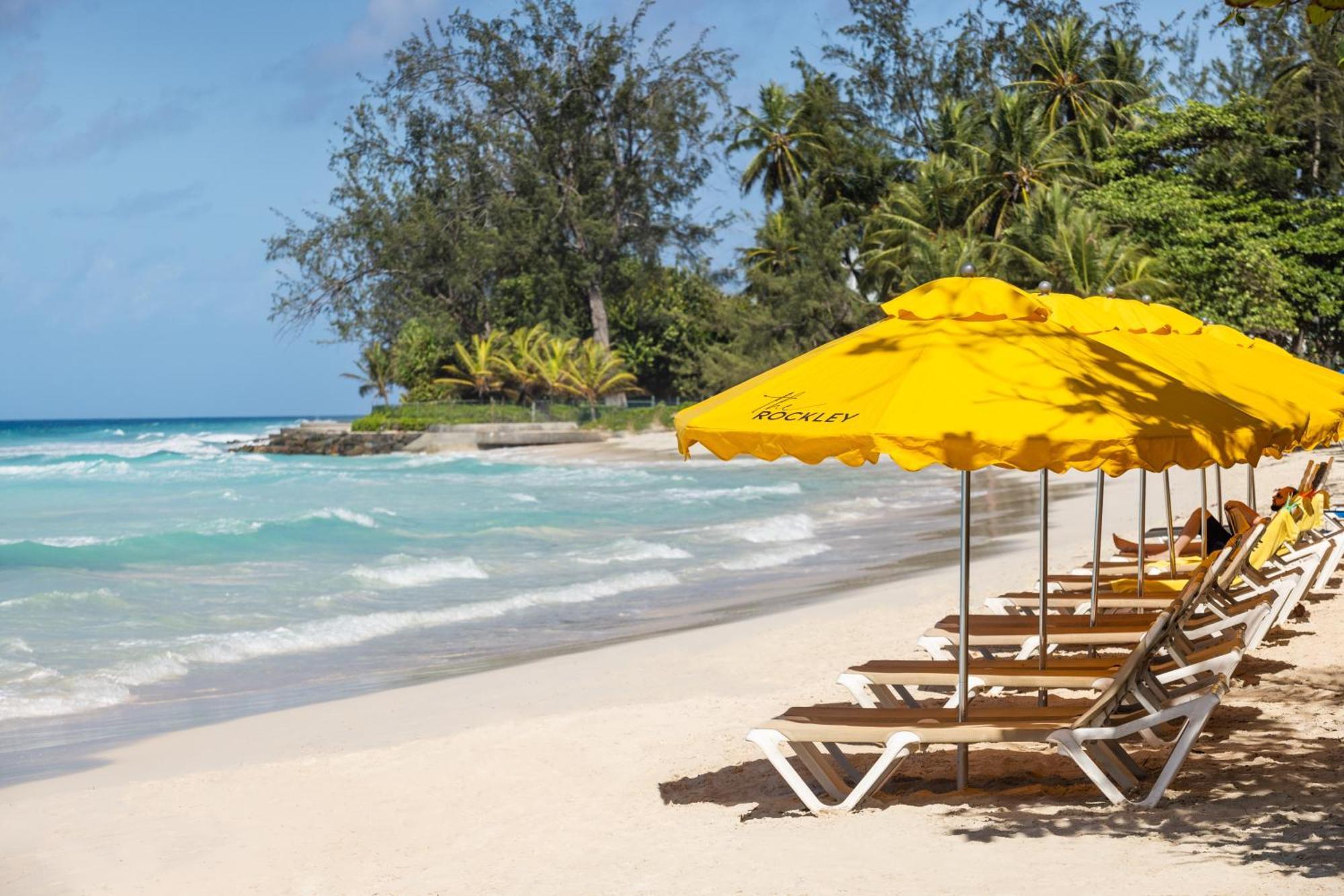 The Rockley By Ocean Hotels - Breakfast Included บริดจ์ทาวน์ ภายนอก รูปภาพ